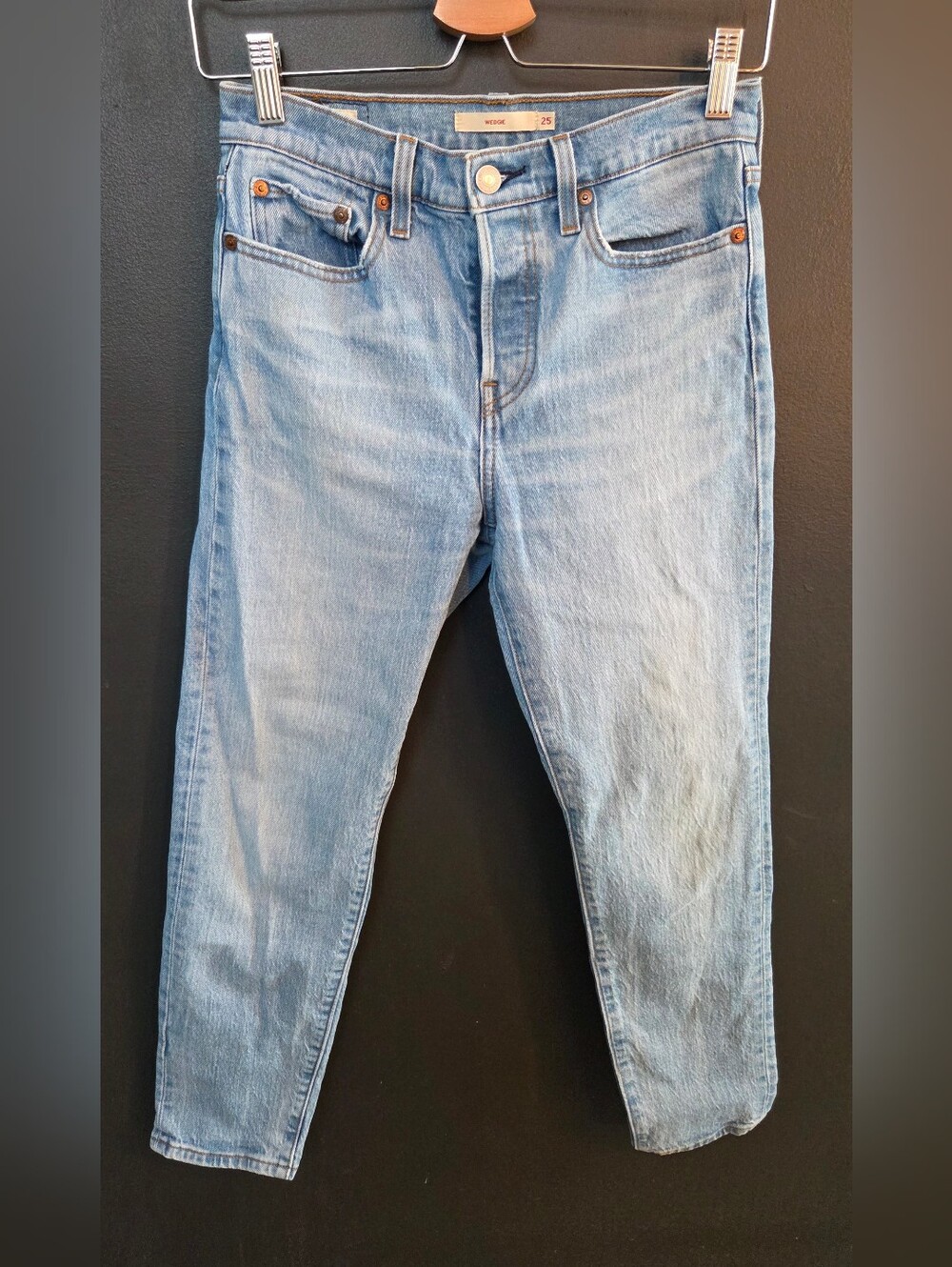 Levi's Wedgie Size 25 Light Blue 100% Cotton Vintage Straight Jeans